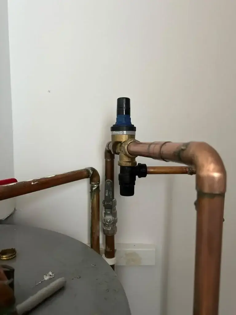 Pressure reducing valve fitted on new copper pipework